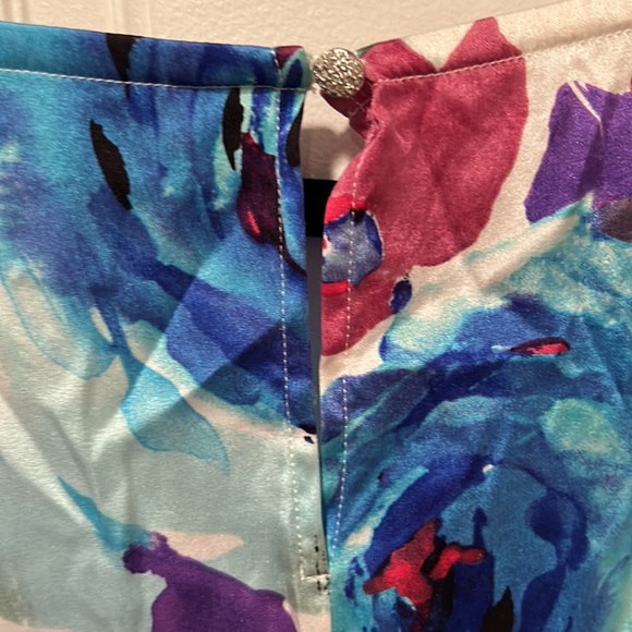 ST JOHN Silk Blouse - Picture 4 of 7